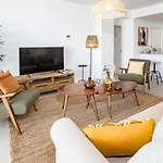 Lme4.bb Sb4.bb- Apotel Mesas By Roomservices *