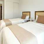 Lme4.bb Sb4.bb- Apotel Mesas By Roomservices Estepona