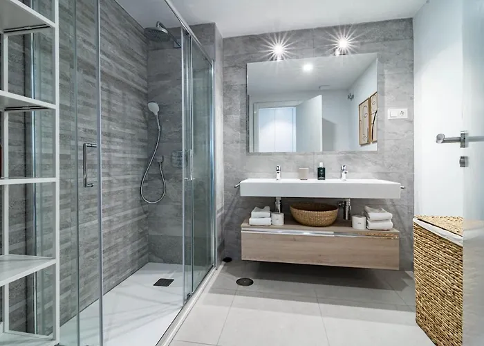 Lme4.bb Sb4.bb- Apotel Mesas By Roomservices Estepona