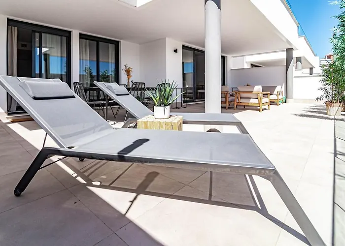 Lme4.bb Sb4.bb- Apotel Mesas By Roomservices *