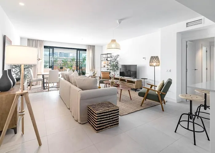 Lme4.bb Sb4.bb- Apotel Mesas By Roomservices Estepona